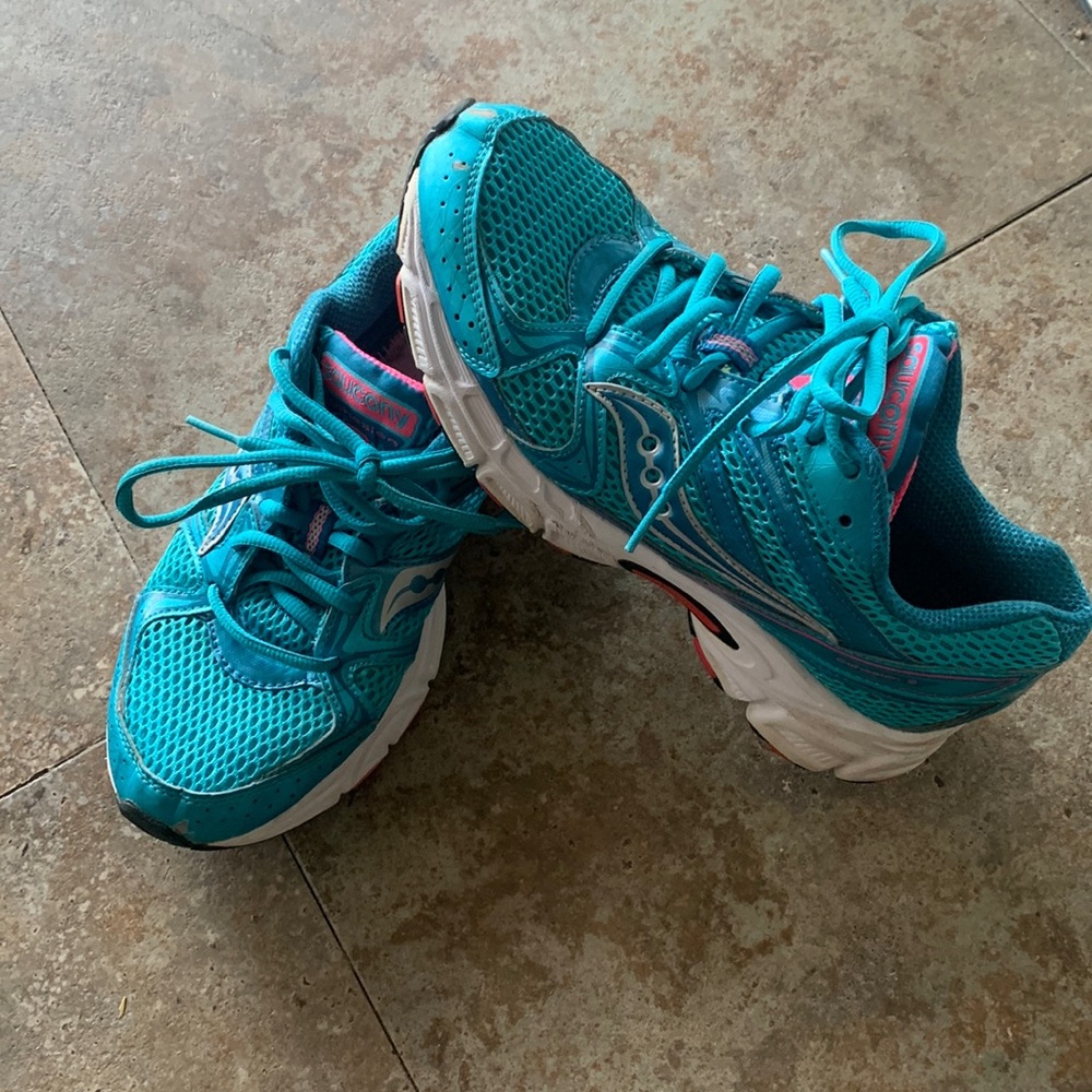 Saucony runners